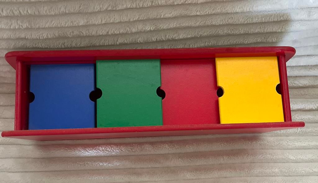 Ikea antiek houten speelgoed - Kleuren sorteer spel, Huis en Inrichting, Woonaccessoires | Kapstokken, Zo goed als nieuw, Ophalen of Verzenden