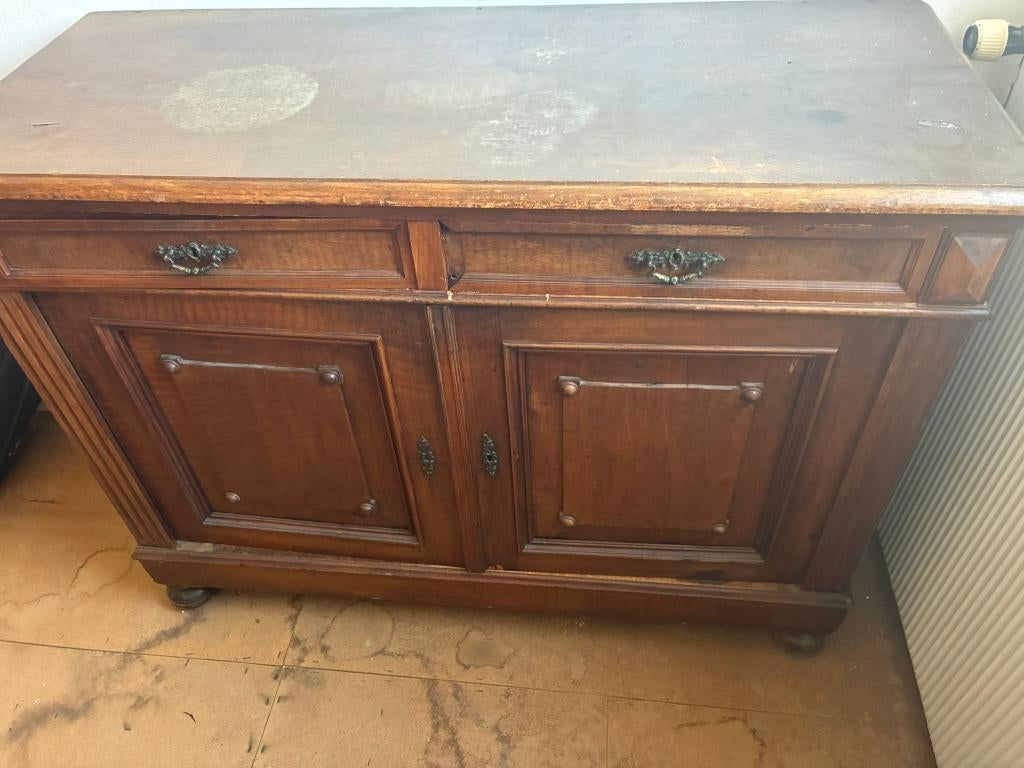 notenhouten vintage dressoirtje, Ophalen