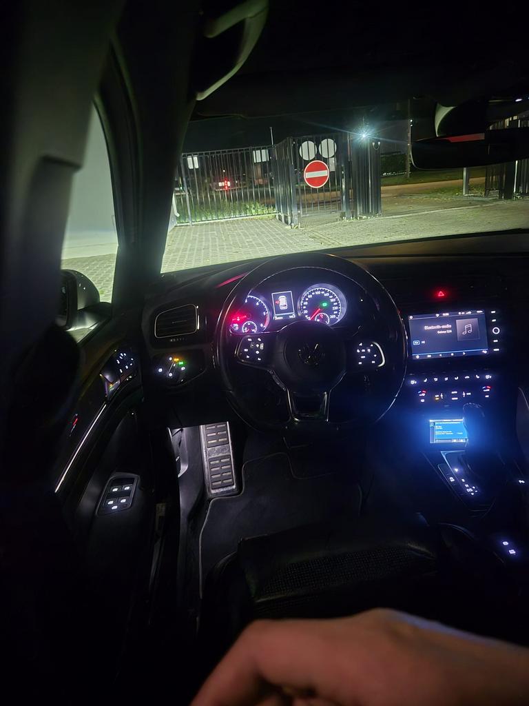 Volkswagen Golf 2.0 TDI 150pk BMT 5D 2019 Wit, Auto's, Volkswagen, Particulier, Golf, ABS, Achteruitrijcamera, Adaptieve lichten