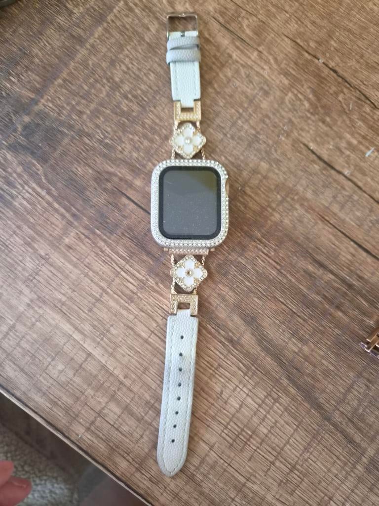 Apple Watch Series 4 40mm rose goud met hoesje, Sieraden, Tassen en Uiterlijk, Smartwatches, Ophalen of Verzenden