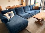 Urban Sofa Loungebank met bijpassende Poef, Huis en Inrichting, Banken | Complete zithoeken, Ophalen, Zo goed als nieuw, Stof
