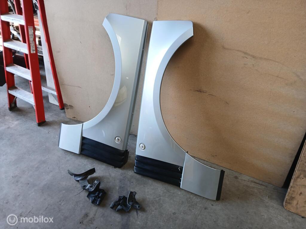 Voorscherm Range Rover L322 Vogue Spatbord Zilver Schermen, Land Rover, Ophalen of Verzenden, Gebruikt, Land Rover