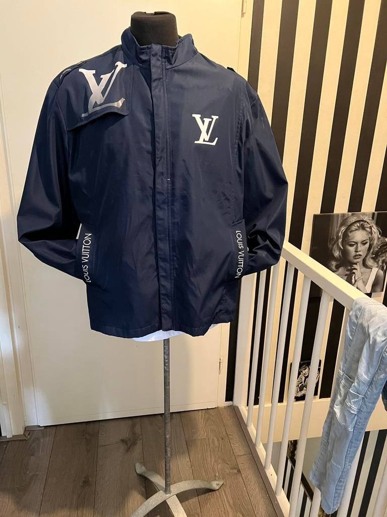 Louis Vuitton jack, Kleding | Heren, Ophalen of Verzenden, Zo goed als nieuw, Maat 52/54 (L), Blauw