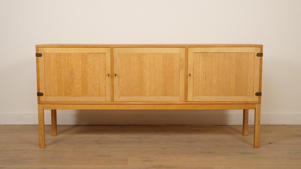 Vintage dressoir | Eiken | Deens design | Kurt Ostervig, Met deur(en), 150 tot 200 cm, Eikenhout, Ophalen of Verzenden