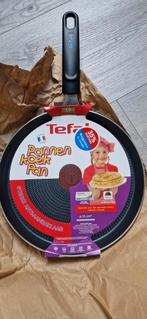 Tefal pannenkoekenpan en 2 overige pannen, Ophalen of Verzenden, Nieuw, Koekenpan of Braadpan