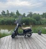 Vespa scooter, 2 takt, Ophalen, Maximaal 45 km/u, Zo goed als nieuw, Benzine