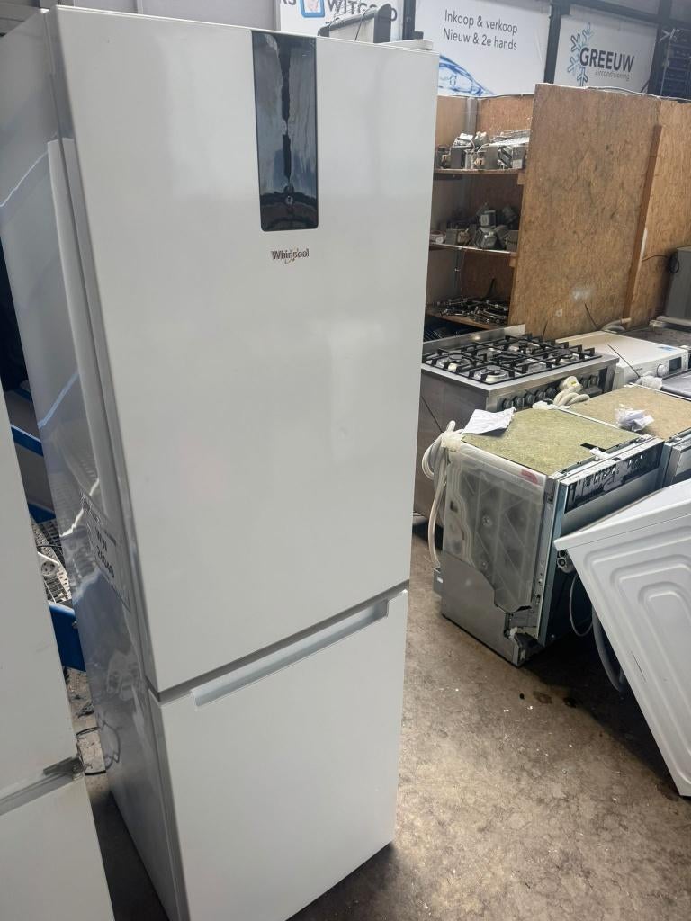 Whirlpool combi koelkast no frost schoon garantie, Witgoed en Apparatuur, Koelkasten en IJskasten, 200 liter of meer, Zo goed als nieuw