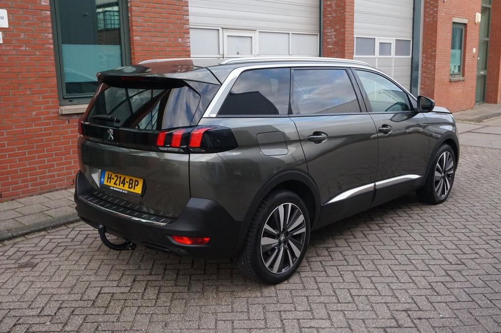 Peugeot 5008 1.2 PureTech Blue Lease Premium Keyless , Trekh, Gebruikt, 1199 cc, Origineel Nederlands, 3 cilinders