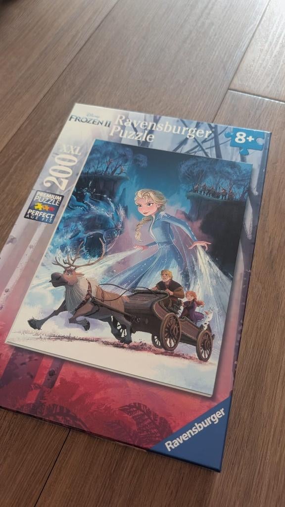 2x puzzel Elza frozen xxl 200 stukjes, Hobby en Vrije tijd, Ophalen of Verzenden, Minder dan 500 stukjes, Zo goed als nieuw, Legpuzzel