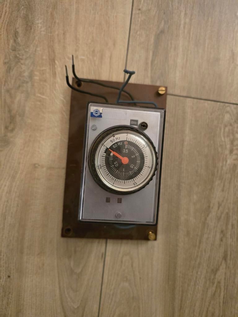 Schleicher MZ54 tijdrelais, Hobby en Vrije tijd, Elektronica-componenten, Ophalen of Verzenden, Gebruikt