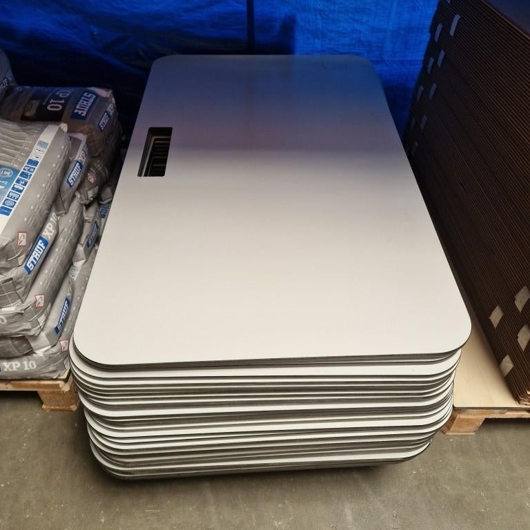 Trespa platen 30 stuks -160cm / 85 cm, 10 mm dik. Grijs., Huis en Inrichting, Stoffering | Vloerbedekking, Gebruikt, Overige typen