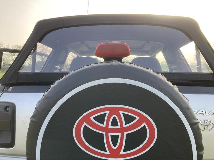 Toyota Rav4 Serie 1 Cabrio te koop, Auto's, Toyota, Particulier, Rav4, 4x4, ABS, Airbags, Centrale vergrendeling, Elektrische buitenspiegels