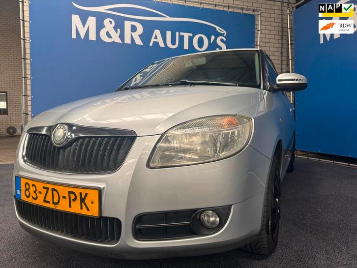 Skoda Fabia 1.4-16V Ambiente Nieuwe APK, Auto's, Skoda, Bedrijf, Te koop, Fabia, ABS, Airbags, Airconditioning, Boordcomputer