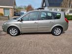 Renault Grand Scenic 2.0 16V, 7-persoons, weinig kilometers, Voorwielaandrijving, 1998 cc, Stof, 4 cilinders