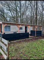 VERKOCHT Stacaravan met douglas overkapping  compleet gemeub