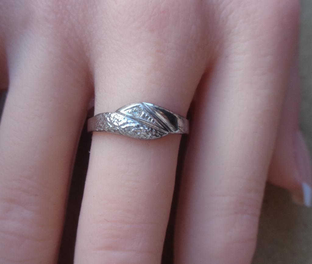 zilveren ring met helder steentje [186], Verzenden, Zo goed als nieuw, 17 tot 18, Dame