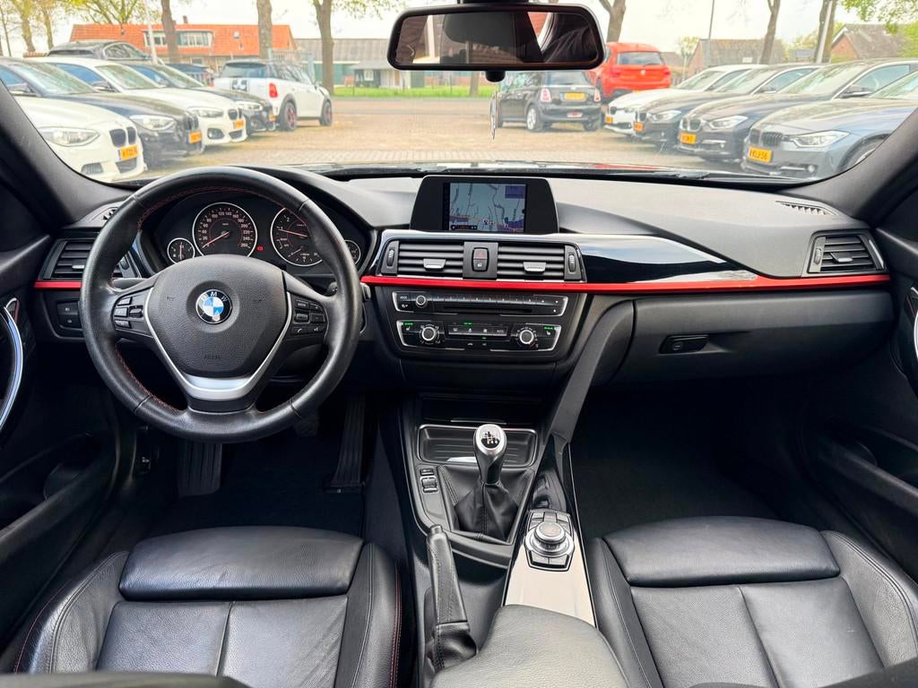 BMW 3-serie 320i EfficientDynamics Edition Upgrade Edition S, Achterwielaandrijving, Gebruikt, 4 cilinders, Zwart