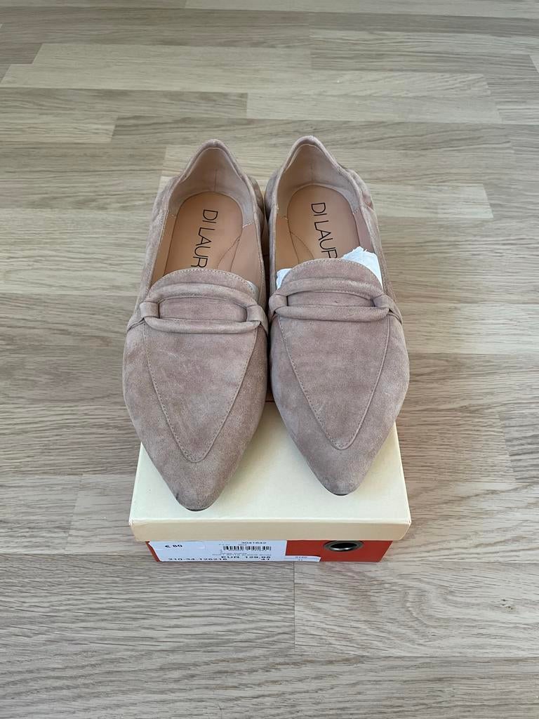Loafers Di Lauro nude suède maat 41, Ophalen of Verzenden, Zo goed als nieuw, Instappers, Beige