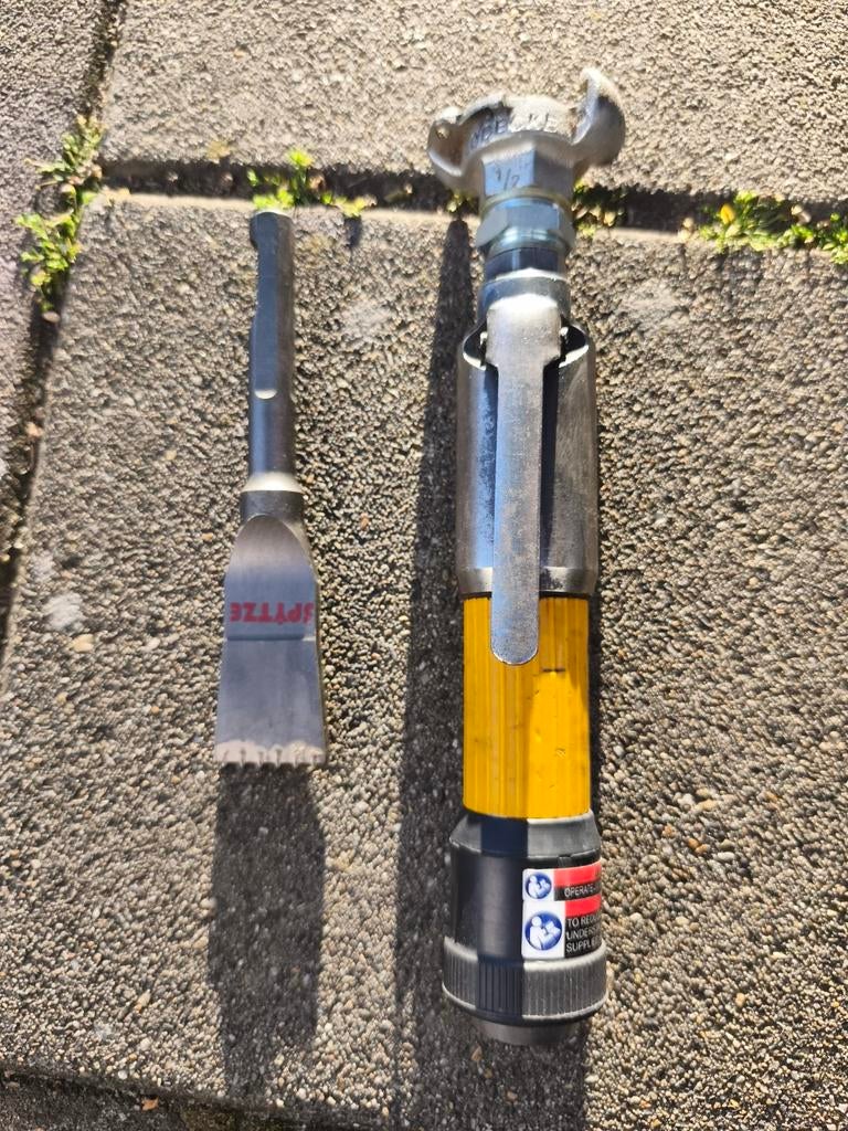 Pneumatische beitelhamer met beitel - Spitse, Ophalen of Verzenden, Gebruikt