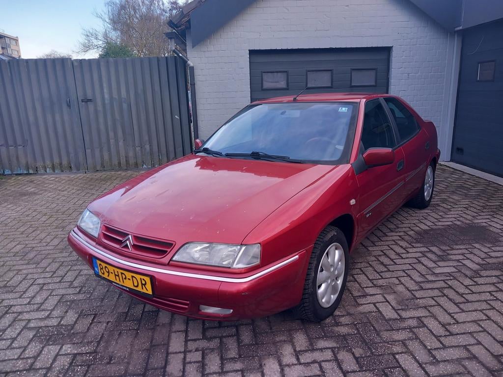 Citroen Xantia 1.8i-16V Millésime,Trekhaak,Elektrice ramen,, Auto's, Citroën, Gebruikt, 4 cilinders, 1239 kg, Bedrijf
