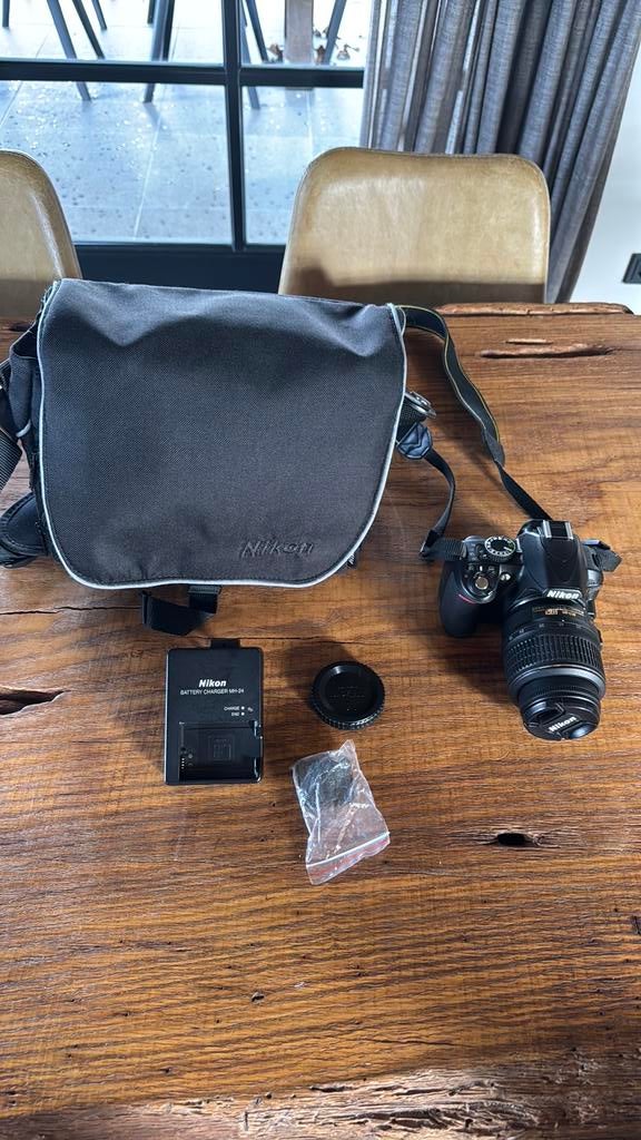Nikon D3100, Ophalen of Verzenden, Zo goed als nieuw, Nikon