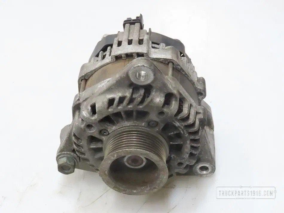 MAN 51261017348 Dynamo 120A, Auto-onderdelen, Vrachtwagen-onderdelen, MAN, Motor en Toebehoren, Gebruikt, Ophalen