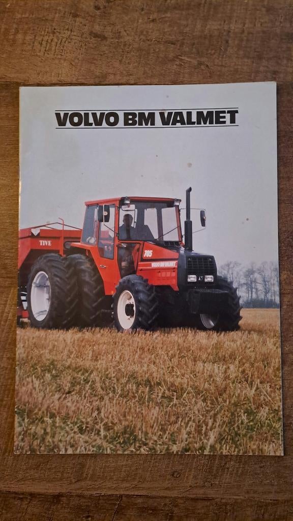 Folder VOLVO BM VALMET 05 serie tractor, trekker, Ophalen of Verzenden, Zo goed als nieuw, Folder