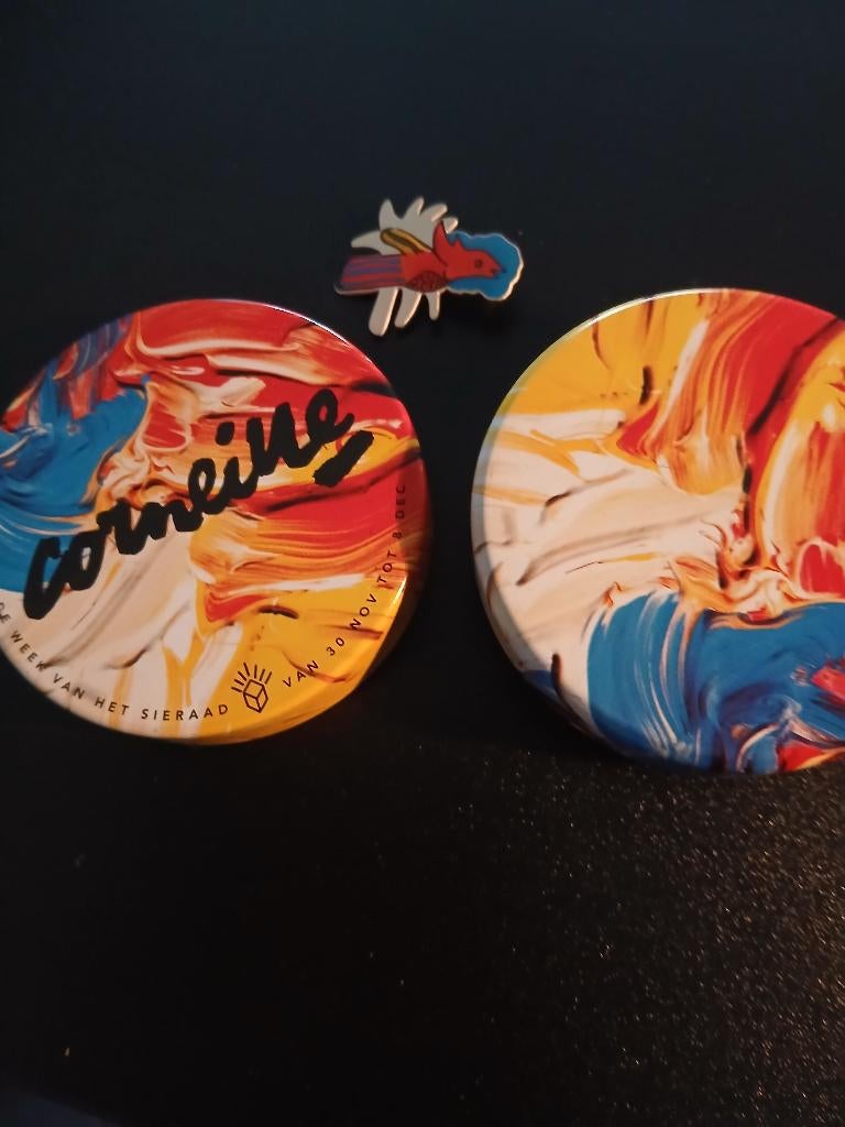 CORNEILLE BROCHE of BORSTSPELD, Ophalen, Nieuw, Zilver, Overige materialen