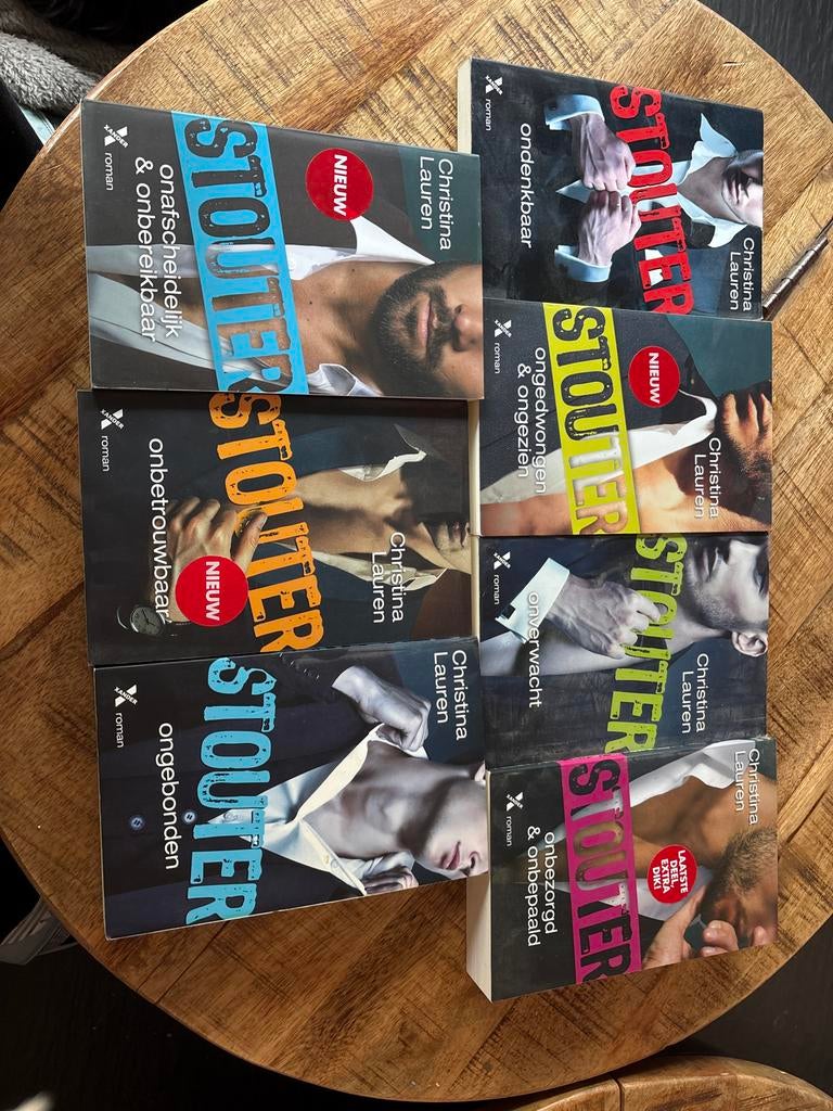 7 boeken van Christina Lauren, Boeken, Ophalen of Verzenden, Gelezen, Nederland