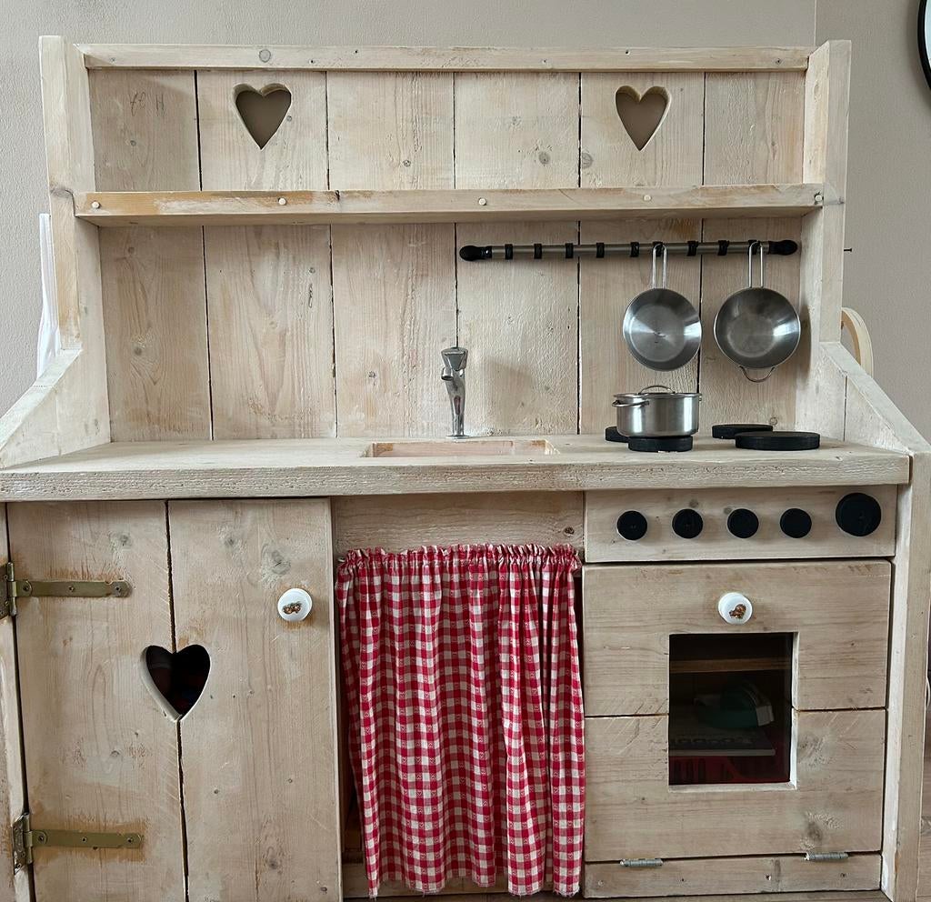 Steigerhouten speelkeukentje, Ophalen, Zo goed als nieuw