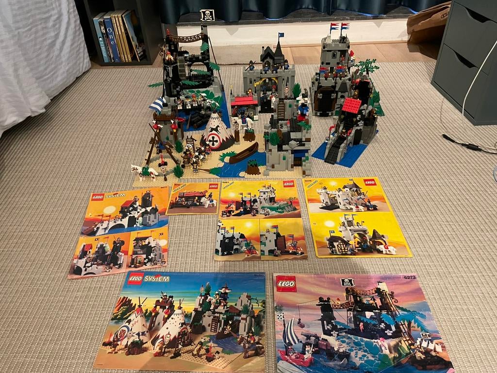 Lego Vintage Bundel, Lego Western, Lego Castle, Lego Pirates, Kinderen en Baby's, Speelgoed | Duplo en Lego, Lego, Ophalen of Verzenden