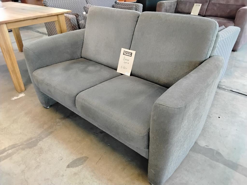 Mooie bank  z.g.a.n.140cm voor 165=. Second Life Wolvega., Ophalen, Tweepersoons, Zo goed als nieuw, Rechte bank