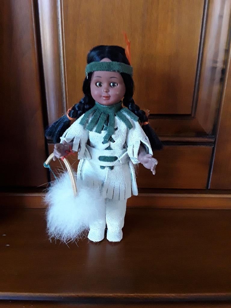 vintage poppetje. indiaans poppetje, Ophalen of Verzenden, Zo goed als nieuw, Pop