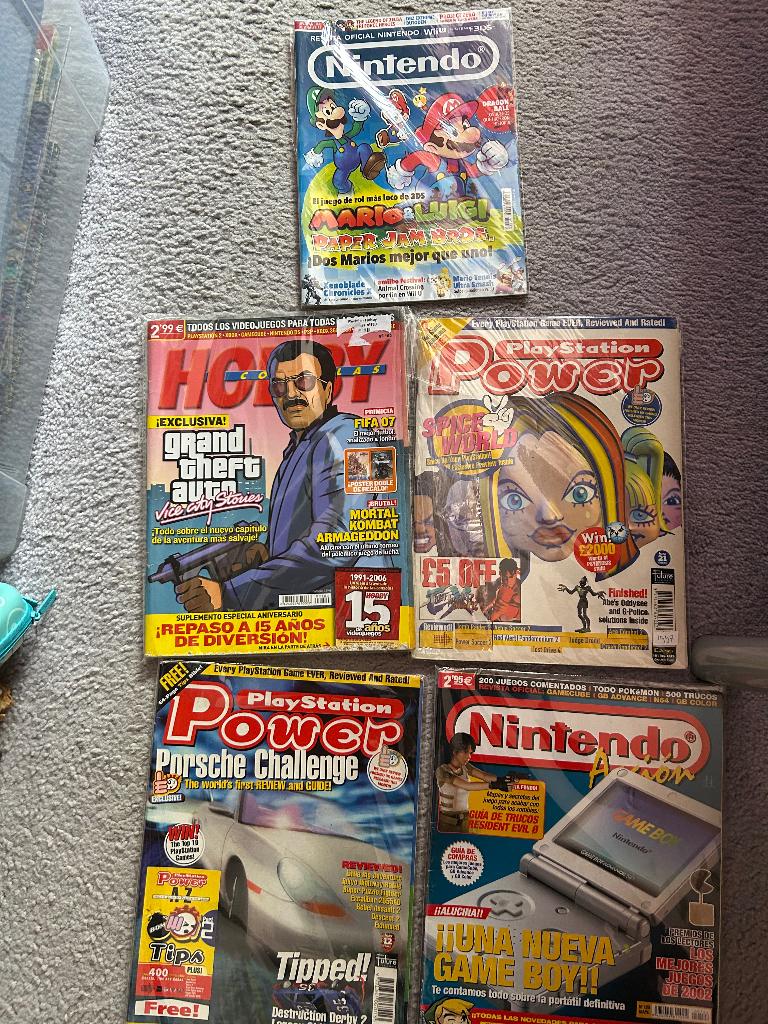 Playstation en nintendo en hobby consolas magazines, Ophalen, Zo goed als nieuw, Sport en Vrije tijd