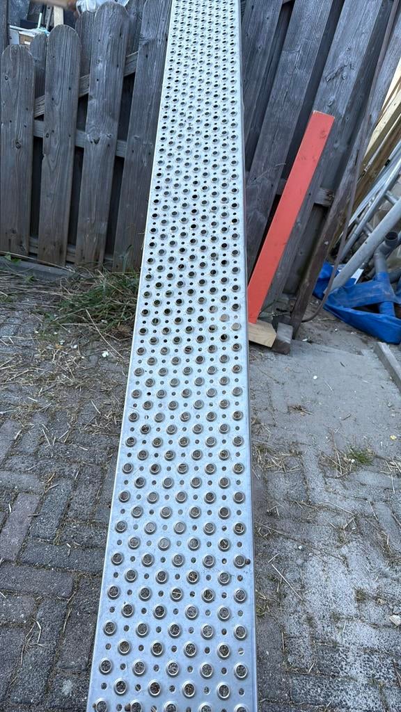 Lange Aluminium Oprijplaat / Loopplank – 320 cm – Antislip, Auto diversen, Aanhangwagen-onderdelen, Ophalen, Zo goed als nieuw