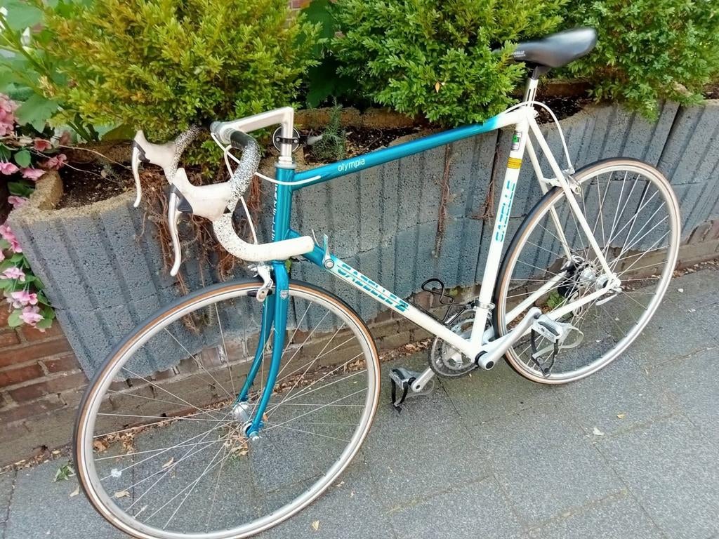 Prachtige Gazelle Olympia racefiets uit 1982 . In nieuwstaat, Ophalen, 28 inch, 10 tot 15 versnellingen, Velgrem