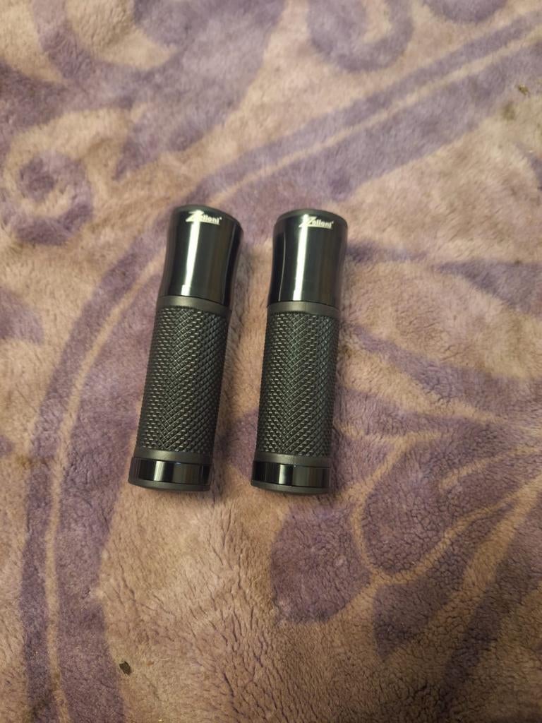 Handvaten set zelioni vespa piaggio zip, Ophalen