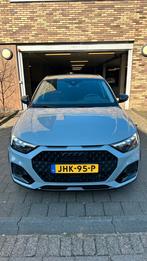 Audi A1 City Carver CAMERA CARPLAY NAVI LANE ASSIST CC SLINE, Auto's, Stof, 116 pk, Parkeerassistent, Particulier