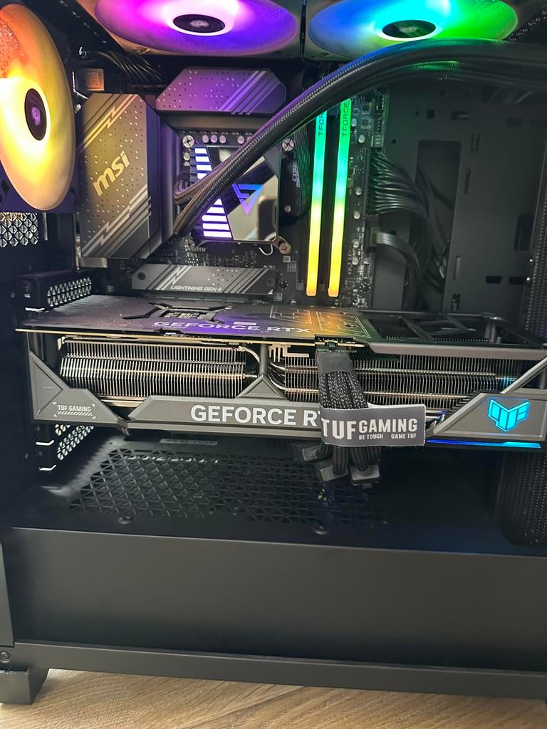 Gaming beast RTX 4090, 1 speler, Ophalen of Verzenden, Zo goed als nieuw