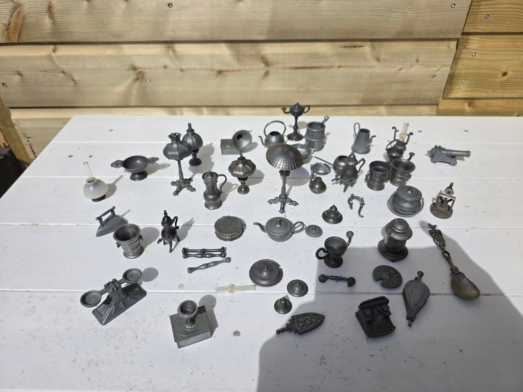 Grote collectie miniatuur tinnen voorwerpen, Antiek en Kunst, Antiek | Tin, Ophalen of Verzenden