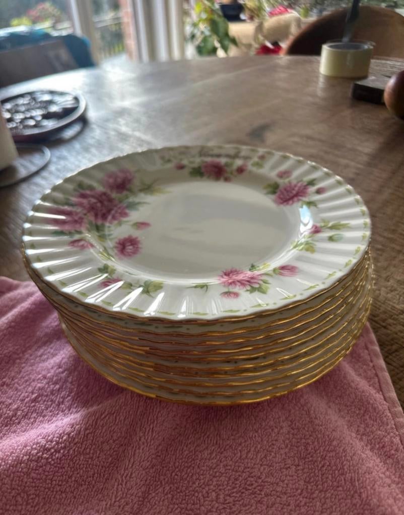 Royal albert flower of the month, Ophalen of Verzenden