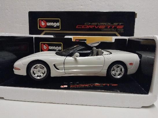 Chevrolet Corvette C Convertible white Bburago 1:18 KRD, Hobby en Vrije tijd, Modelauto's | 1:18, Zo goed als nieuw, Auto, Bburago