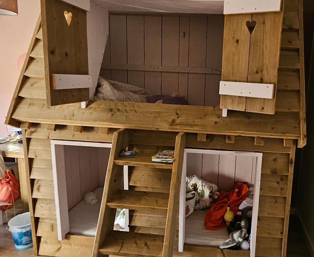 Prachtig Saartje Prum Stapelbed 'Droomhuis (Zelf demonteren), Ophalen, Hoogslaper of Stapelbed, Gebruikt, 70 tot 85 cm