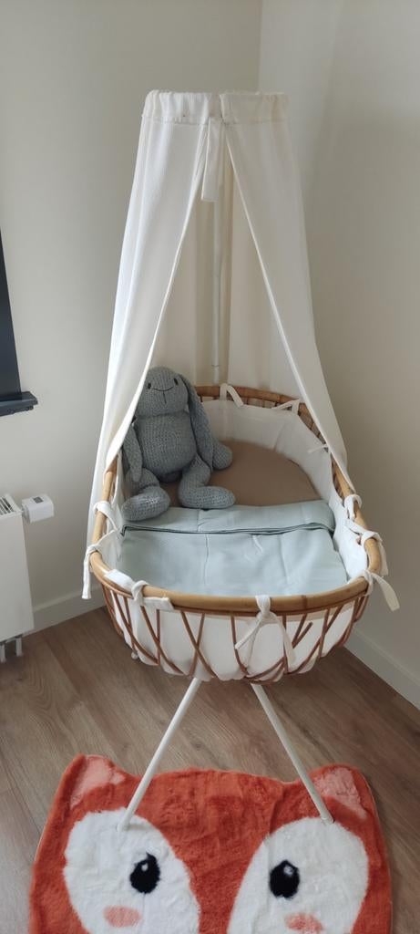 Rotan wieg met hemeltje, Ophalen, Gebruikt, Wieg