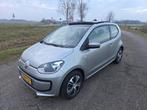 Volkswagen up! 1.0 44KW ((AUTOMAAT)) 2013 Grijs, Stof, 4 stoelen, 23 km/l, Bedrijf