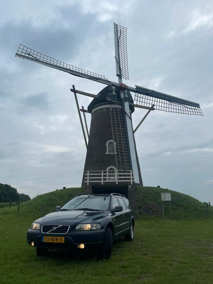Volvo xc70, Auto's, Volvo, Particulier, Overige modellen, 4x4, ABS, Airbags, Airconditioning, Alarm, Bluetooth, Centrale vergrendeling