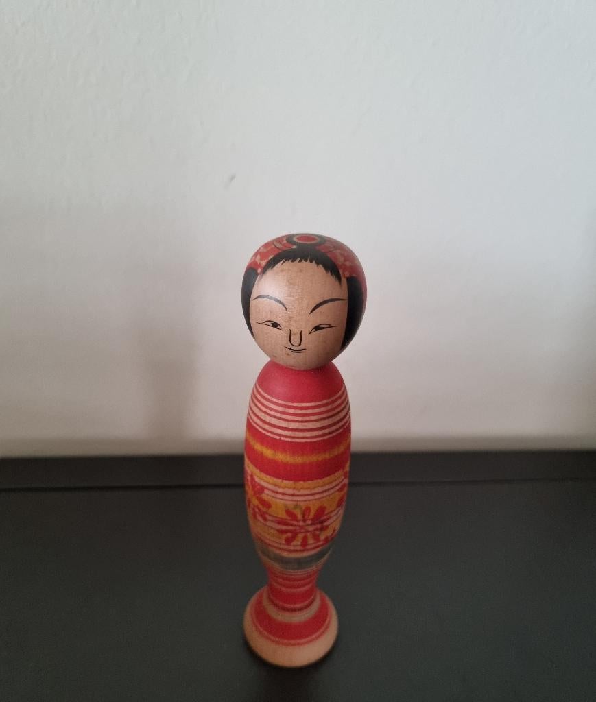 Leuke Tsuchiyu Kokeshi van Tadao Noji (1931 - 2012), Verzenden
