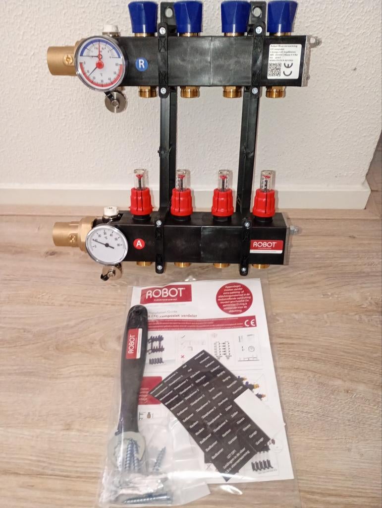 Robot kunststof 4 groeps vloerverwarming verdeler, Ophalen of Verzenden, Minder dan 60 cm, Overige typen, Minder dan 30 cm