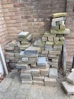 GRATIS tegels betonbanden klinkers snijstukken, Ophalen, Zo goed als nieuw, Beton, Terrastegels