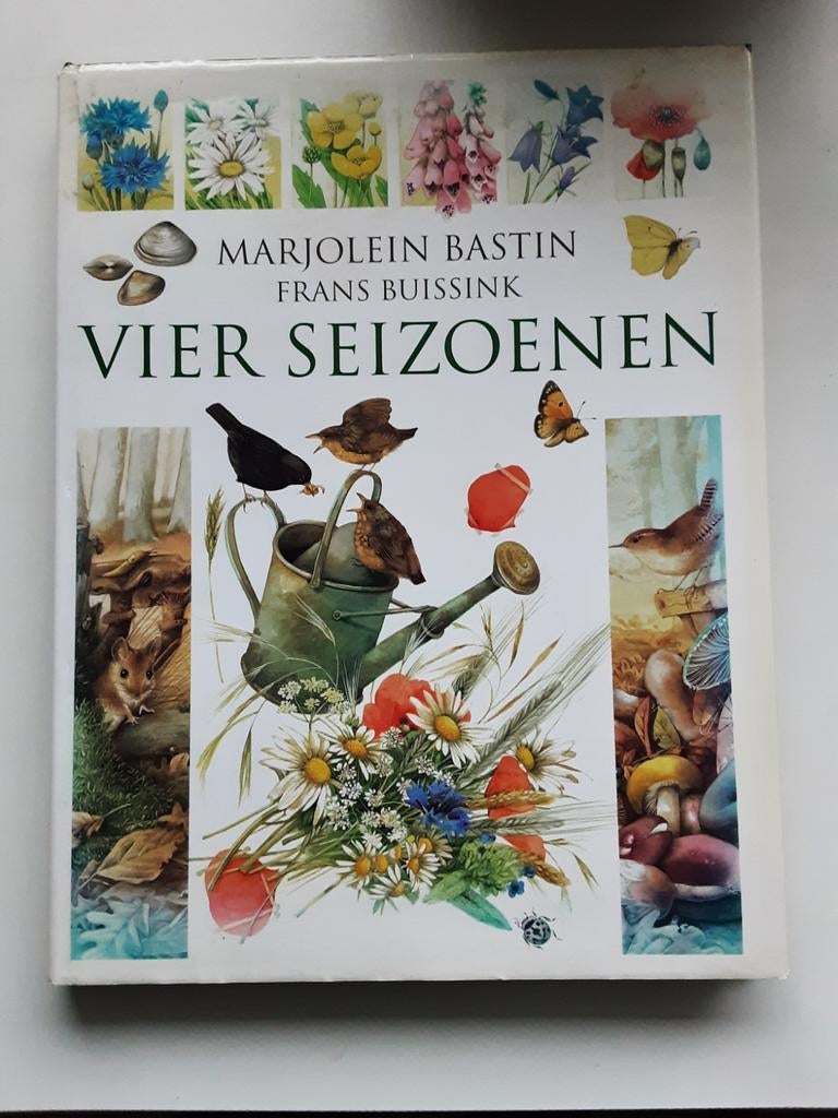 Marjolein Bastin - vier seizoenen boek., Ophalen of Verzenden, Zo goed als nieuw